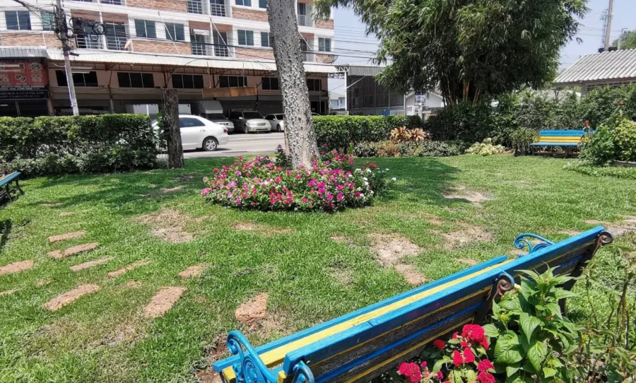 สวนจันทร์จรัส