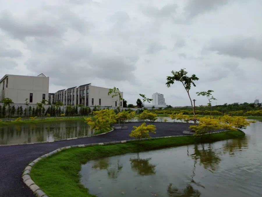 สวนมิตรภาพภิรมย์