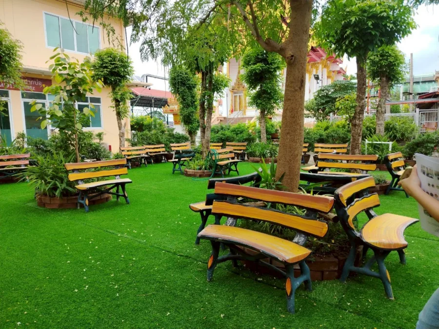 สวนลานธรรมจักรวัดปากบ่อ