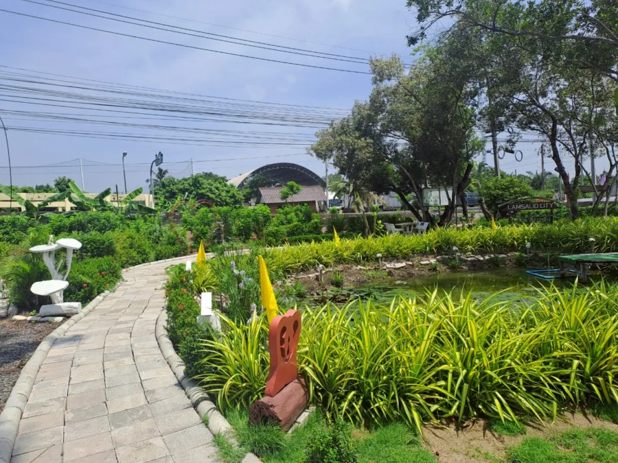 สวนลำสลิดทอง