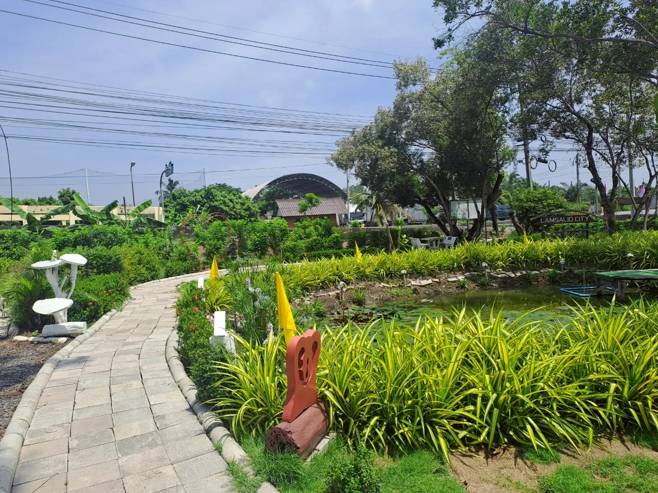 สวนลำสลิดทอง