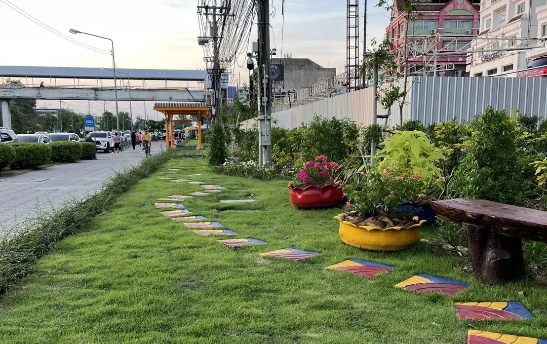 สวนสายไหม-ทางหลวง