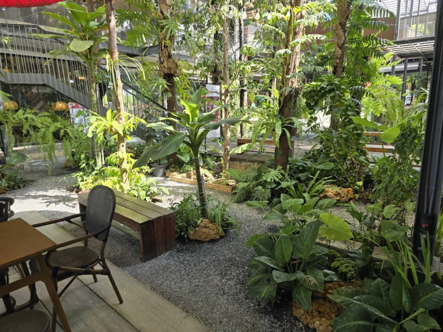 สวนหย่อมโครงการดาดฟ้าลาซาล