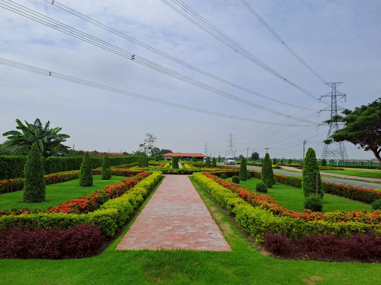 สวนเลียบวารีภิรมย์