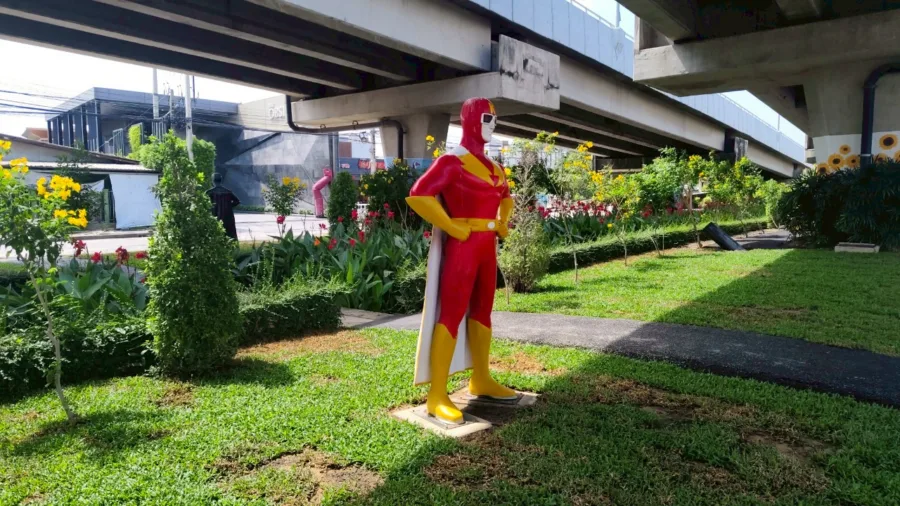 สวนใต้สะพานกลับรถ